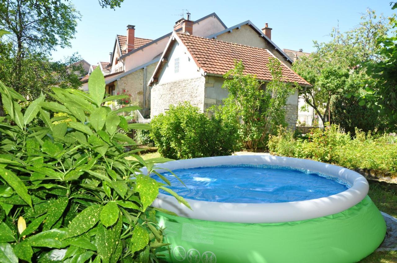 Maison Confortable Ornans + Jardin Zewnętrze zdjęcie